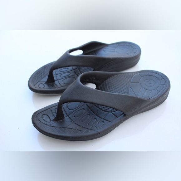 Aetrex Maui sandals - Picture 1 of 14